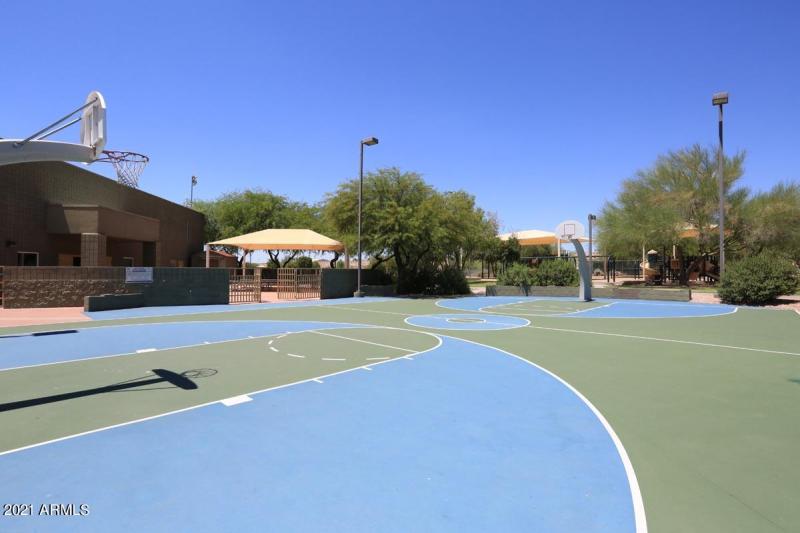 Horizon Park-Basketball Courts