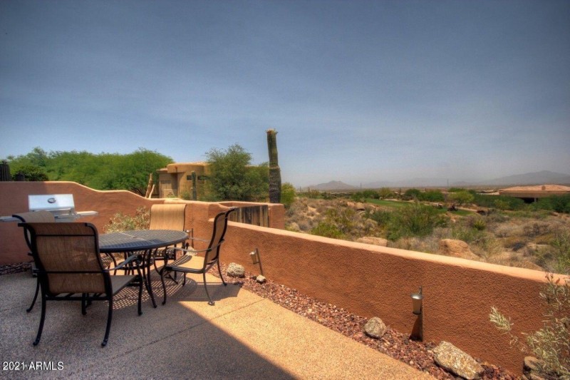 20210526160607422192000000-o