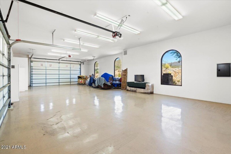71-Garages
