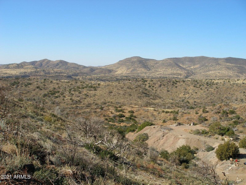 View of property to the north