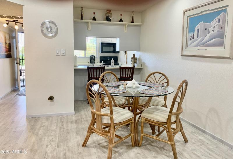 13750E5F-C5FA-4FC2-807C-5A5A5E80CB5D_1_2