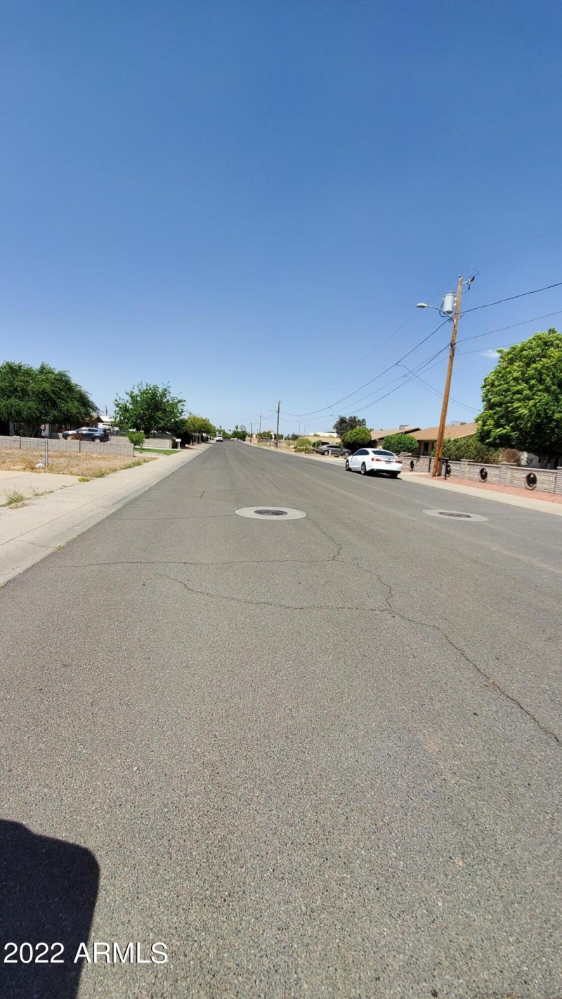 Residential area on 90th Ave