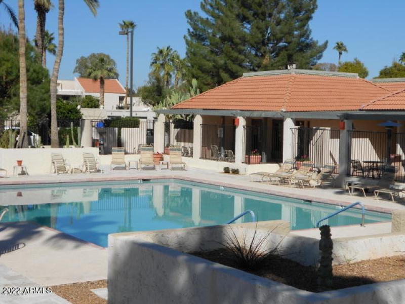 camello vista pool clubhouse ranch realt