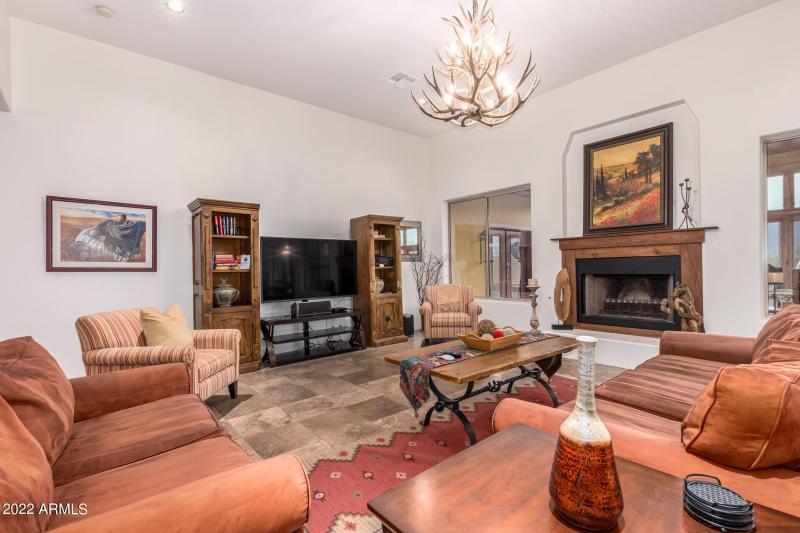 0002-2 - Red Dog 5872