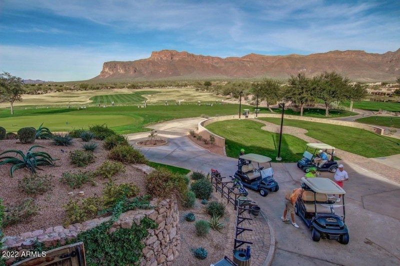 Premiere Golf