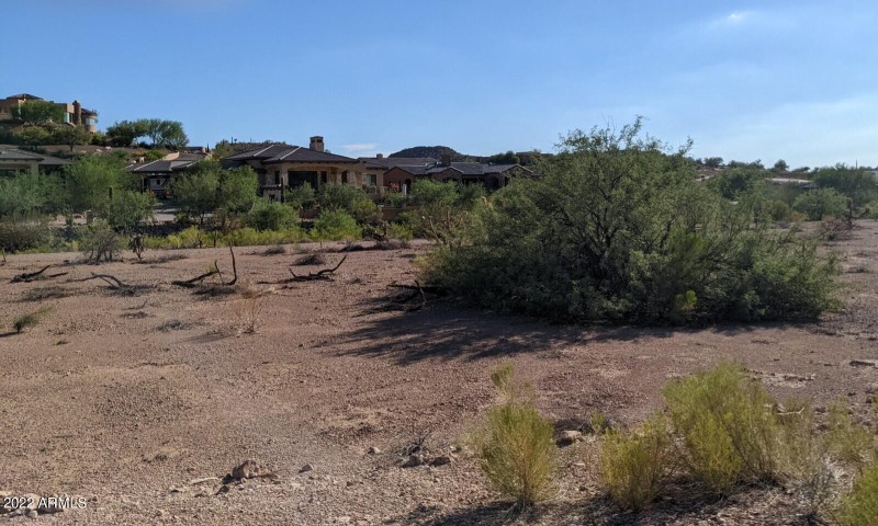 Lot 46 Petroglyph Estates