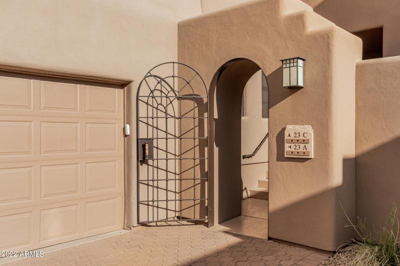 0001-01 - Mule Train