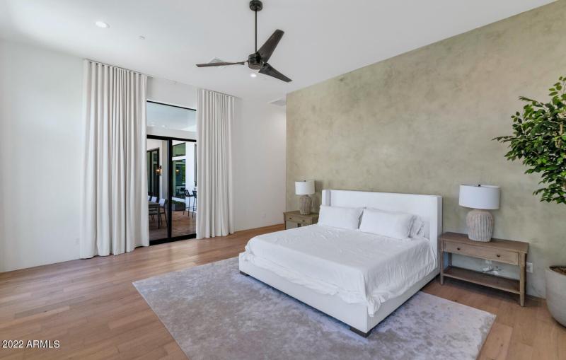 7566 E Sundown Ct-large-018-012-7566 E S