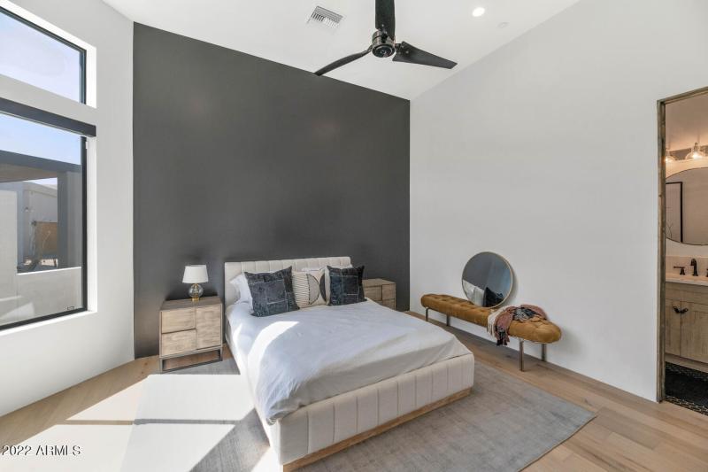 7566 E Sundown Ct-large-028-038-7566 E S