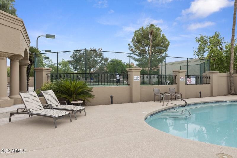 38_23010_N_86th_St__34_mls