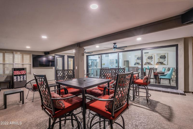 Carla-Twilight HD-22