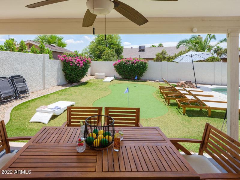 PROPERTYIMAGECO_6839EKeltonLn_WEB-11