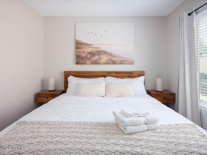 PROPERTYIMAGECO_6839EKeltonLn_WEB-20