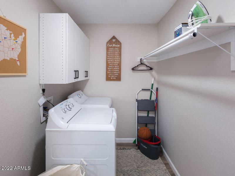 PROPERTYIMAGECO_6839EKeltonLn_WEB-45