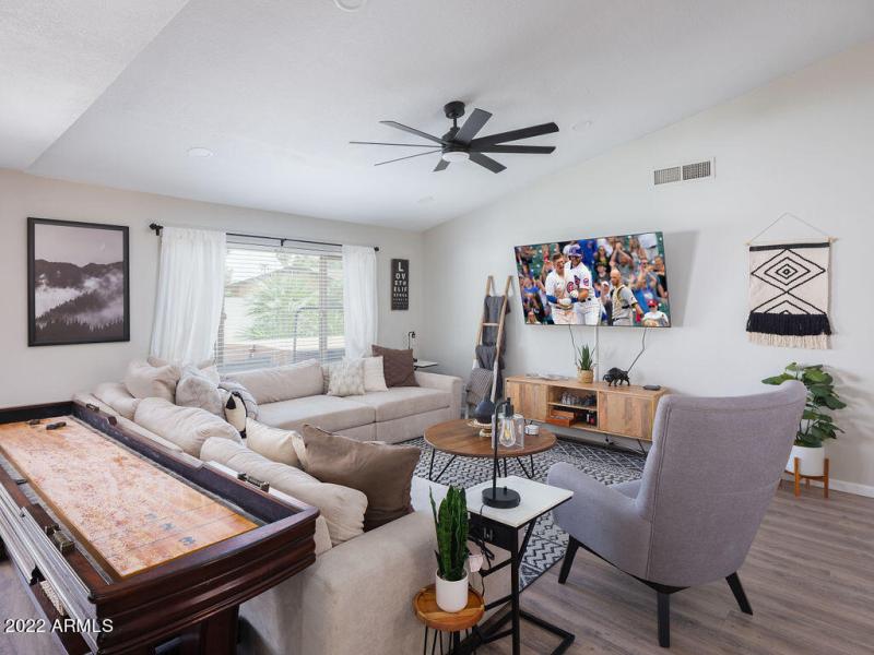 PROPERTYIMAGECO_6839EKeltonLn_WEB-46