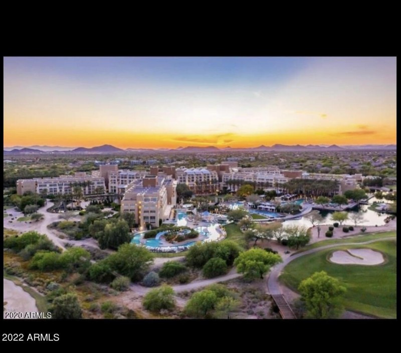 Walking distance to J.W. Marriot