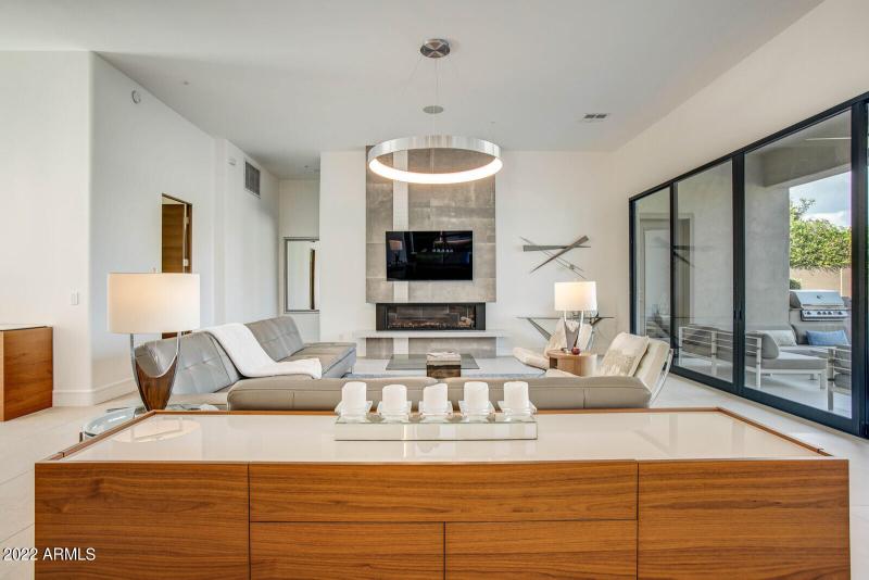 34_19823_N_83rd_Pl__34_mls