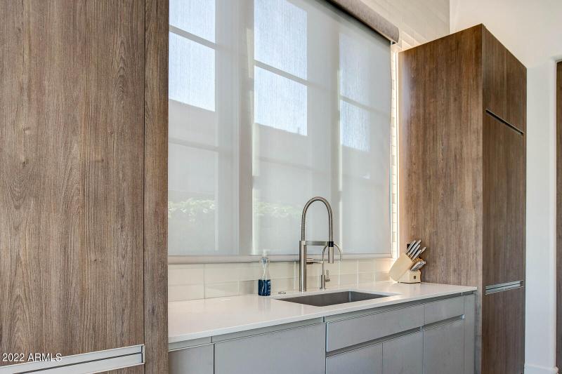 38_19823_N_83rd_Pl__38_mls