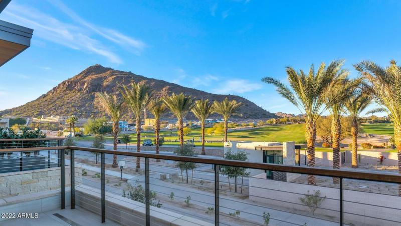 6331 E Phoenician Blvd-large-006-020-633