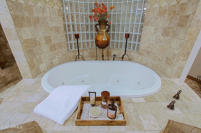 Detail - Master Bath 1