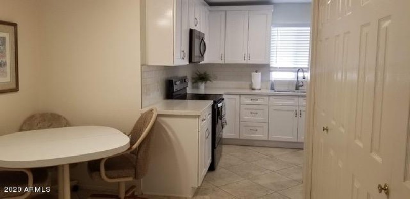 Kitchen-9647 E Palomino Pl