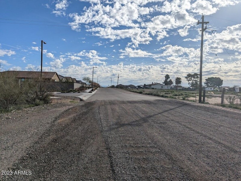 Patrick Ln
