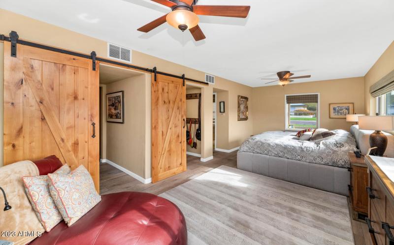 4597 E Calle Ventura-large-022-019-4597