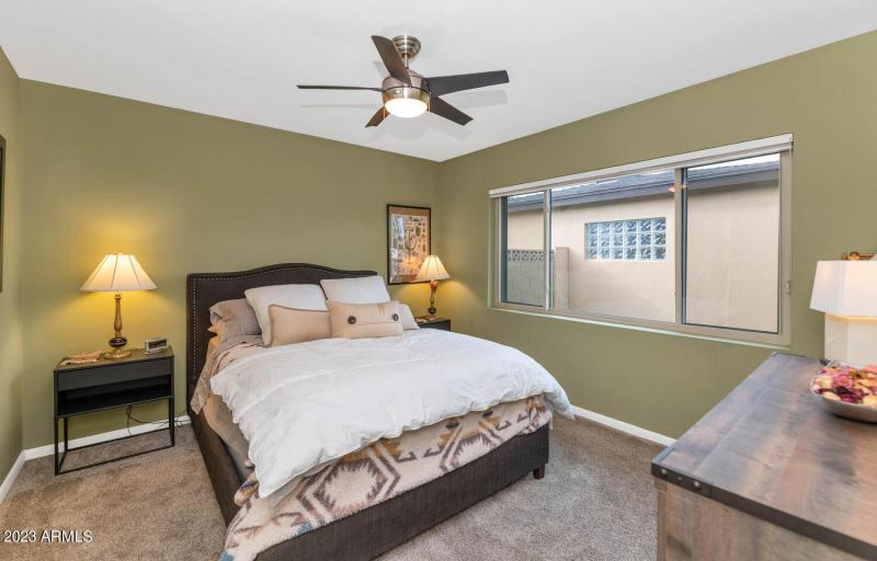 4597 E Calle Ventura-large-025-036-4597