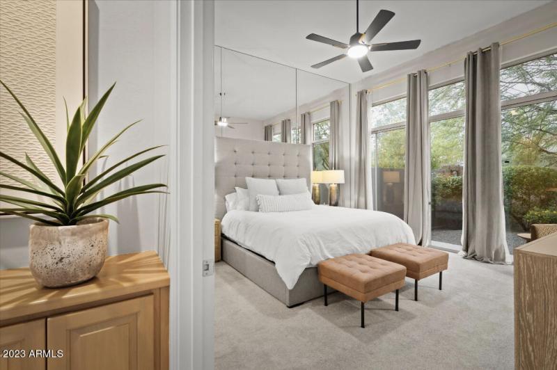 6B75B404-4317-427F-AB90-D9DC9F1C8562