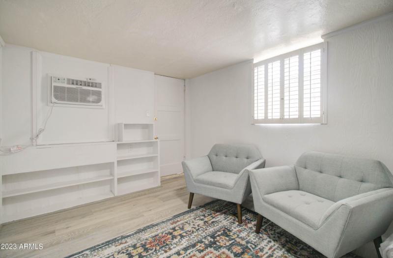 877 E Sycamore Tweety Bird-4