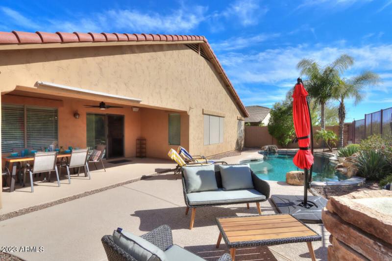 107 Pool length view