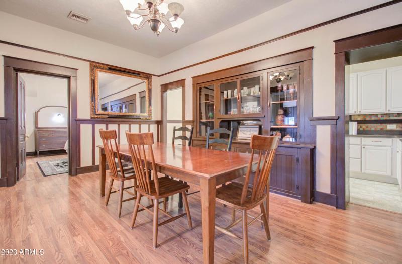 365 S Broad St Interior-6