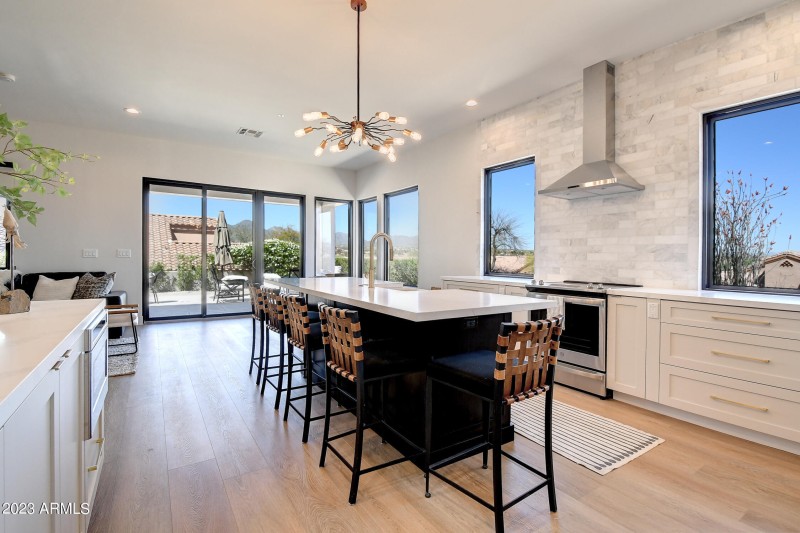 13810 N Woodside Dr (9)