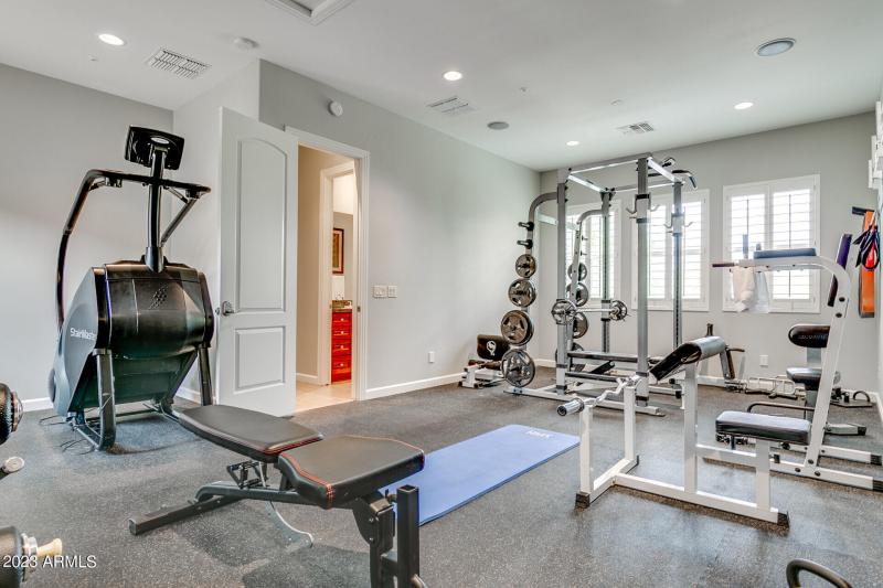 09_37427N97thWayMLS09_mls