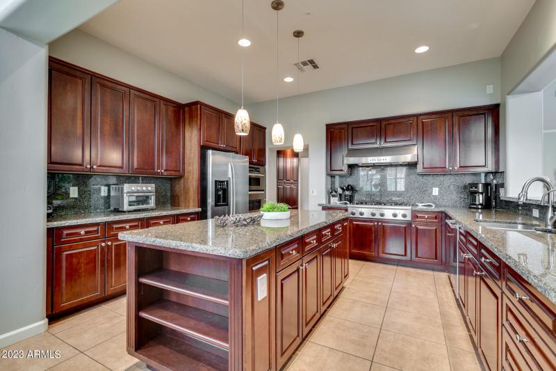 19_37427N97thWayMLS19_mls