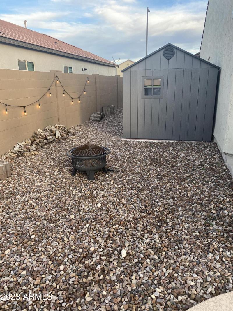 35B3CAD4-B237-45EA-80EE-6C8713126B5D