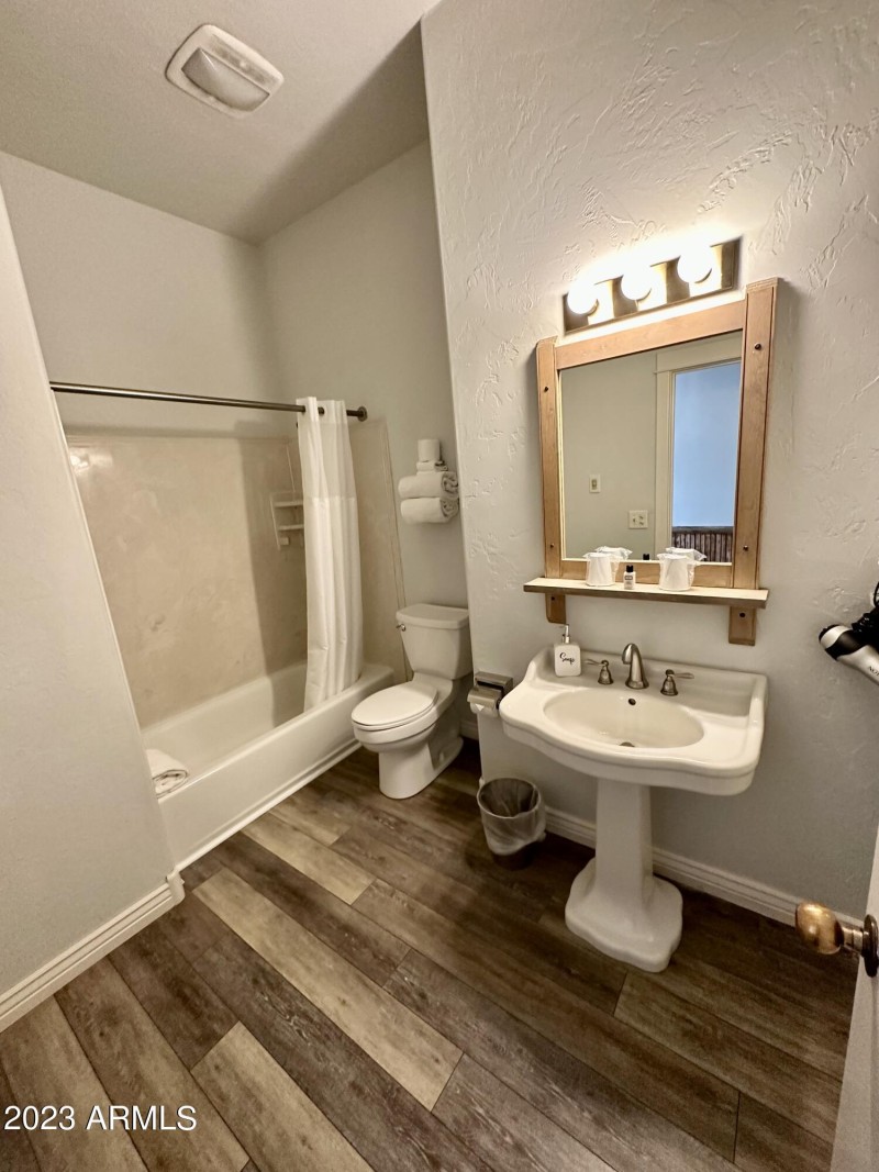 Room Three Ensuite Bathroom