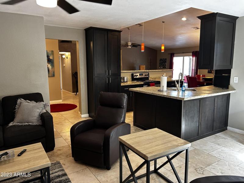 Fmily room to kitchen