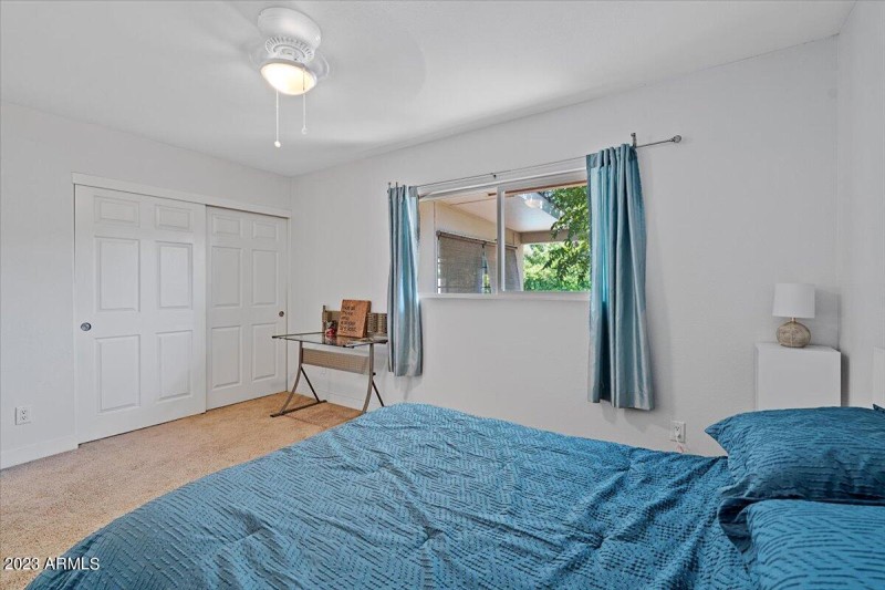 Bedroom with Queen Bed & Desk