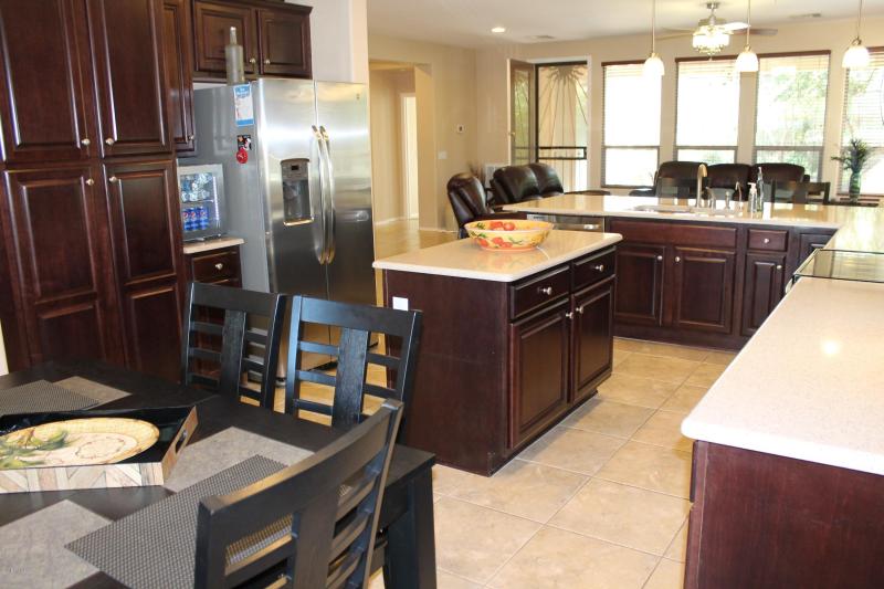 KITCHEN, OPPOSITE VIEW