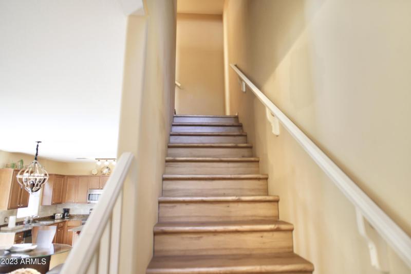 5B303A66-1AC0-4B75-9A7D-D1A2297A1ABE_1_2