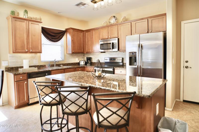 A8287467-3FD0-4259-8732-AB498A280AC2_1_2