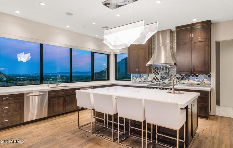 4010 E Canyon Ct-large-019-006-4010 Cany