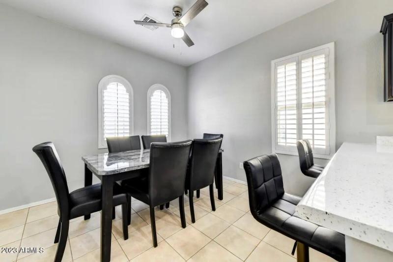 153 N Greenwood dining room