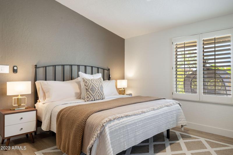 28-web-or-mls-4909-e-tumbleweed-cir