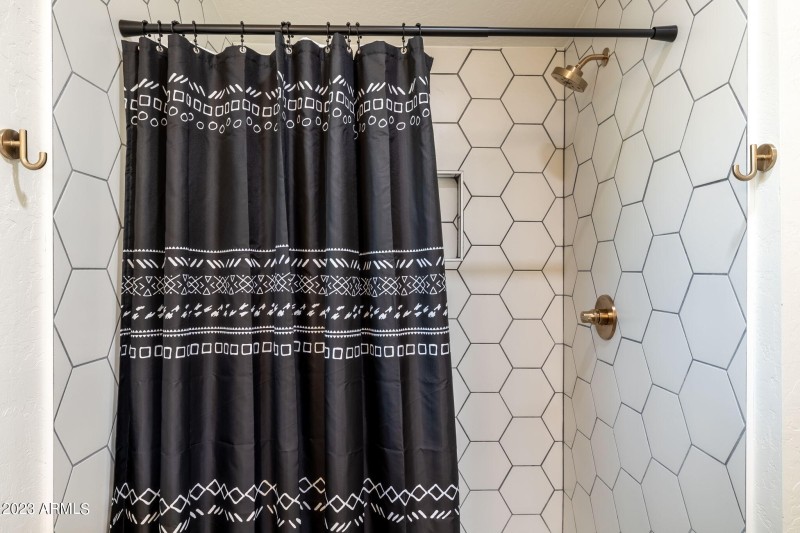 32-web-or-mls-4909-e-tumbleweed-cir