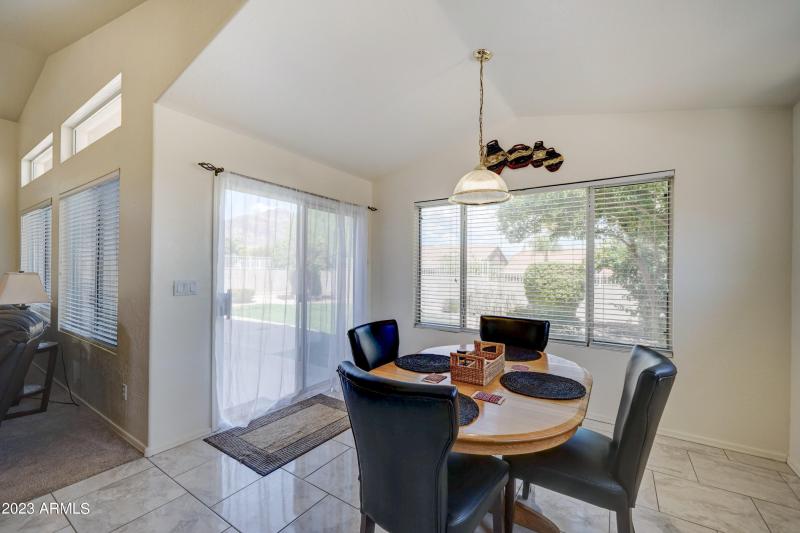 4701 S Desert Dawn-10