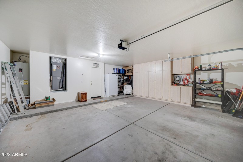 4701 S Desert Dawn-25