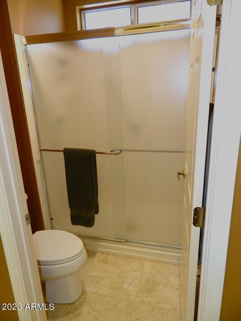 MC MASTER SHOWER & TOILET