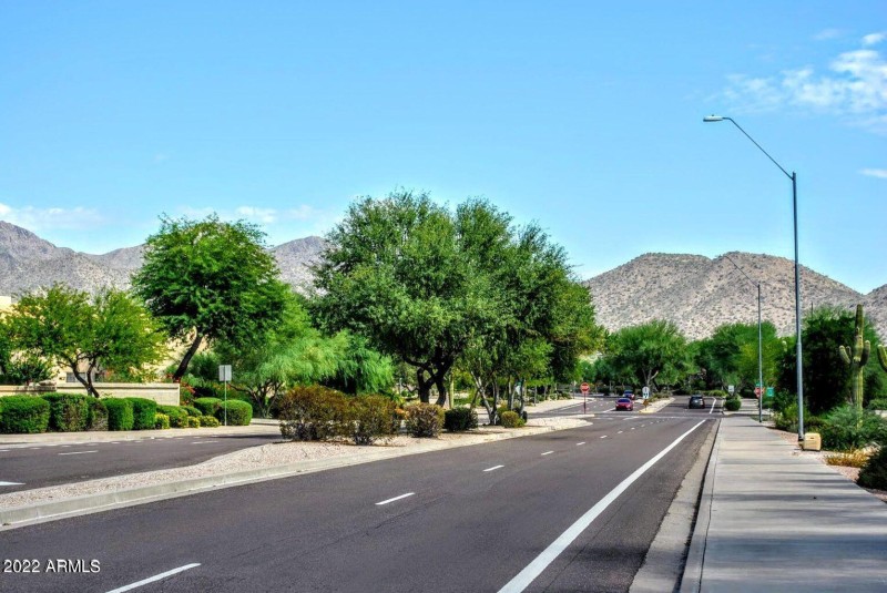 Excellent Scottsdale Location